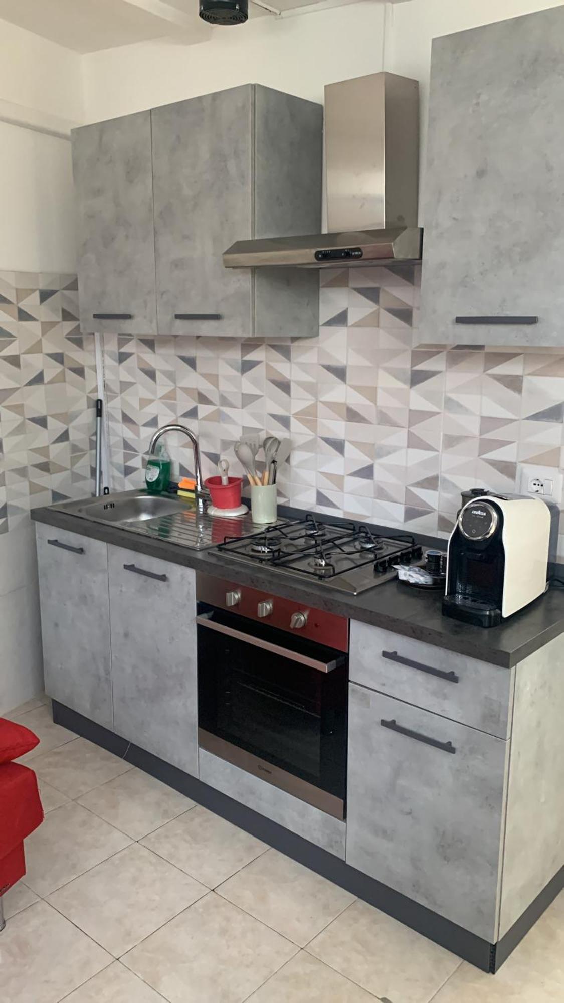 B&B Civitavecchia La Casetta Con Giardino Экстерьер фото